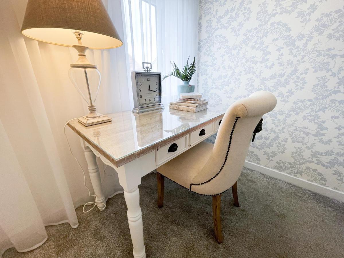 Newly Developed 3 Bedroom Home Glasgow Kültér fotó