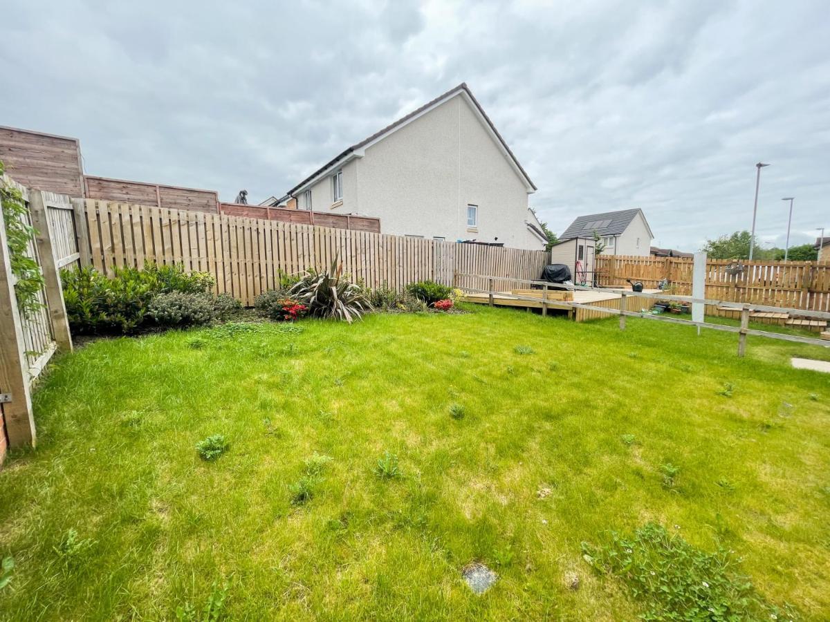 Newly Developed 3 Bedroom Home Glasgow Kültér fotó